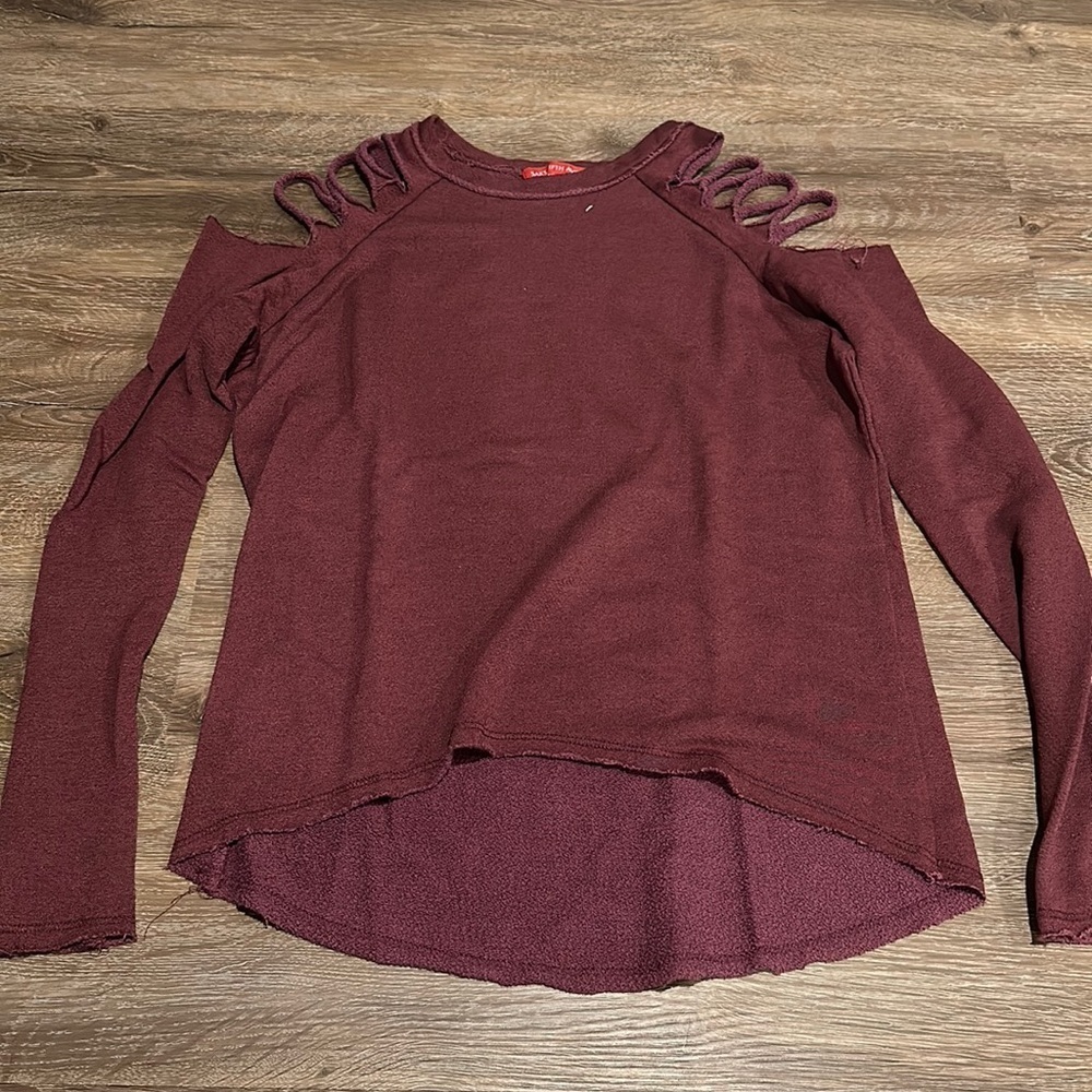 Saks Fifth Avenue Maroon Cold Shoulder Crewneck - Size XS